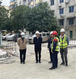 廖立波到萬(wàn)興分公司項(xiàng)目調(diào)研指導(dǎo)工作