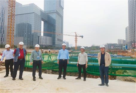 何勇到項(xiàng)目開(kāi)展2022年春節(jié)后復(fù)工復(fù)產(chǎn)暨第一季度安全生產(chǎn)質(zhì)量綜合大檢查