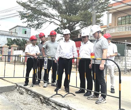 【實干筑夢·競賽爭鋒】蒙勝益到第六分公司區(qū)外項目調(diào)研指導(dǎo)